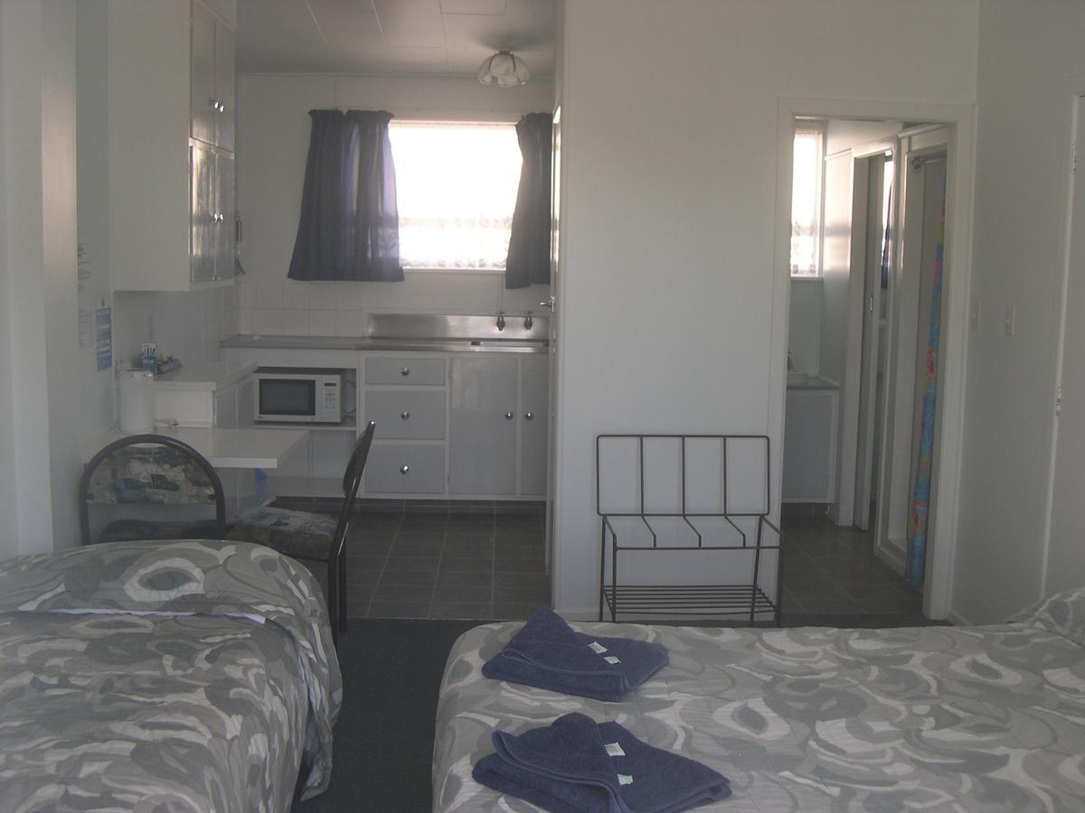 تاورانجا Strand Motel المظهر الخارجي الصورة
